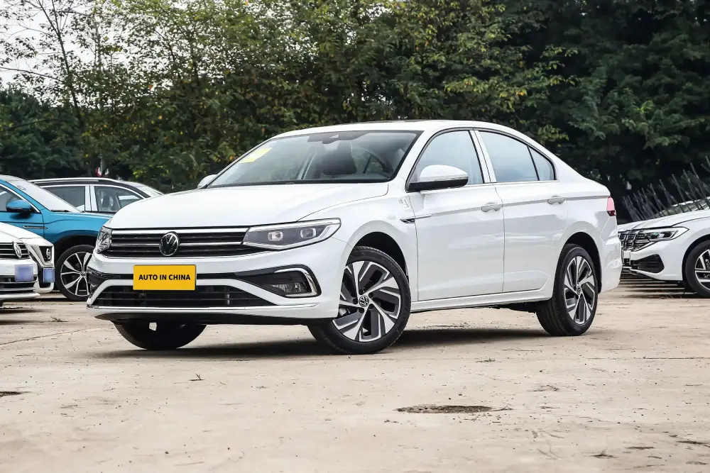 Volkswagen Bora 2025 300TSI DSG Premium Edition