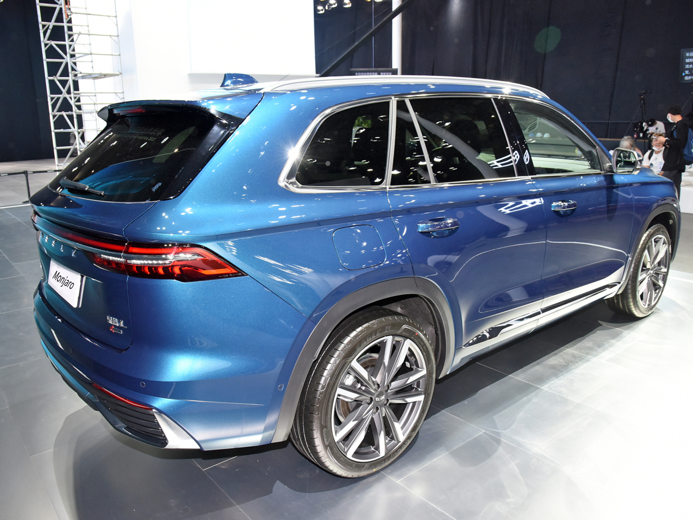 Geely	Monjaro	2025 Oriental Glory 2.0TD Automatic Starseeker Edition